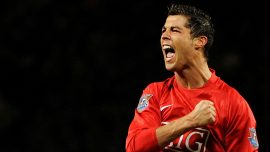 Ronaldo yeniden Manchester United’da