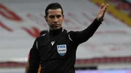 UEFA’dan Türk hakemlere görev