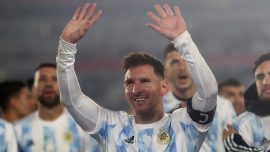 Lionel Messi Brezilyalı Pele’yi geçti