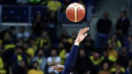 Potada maçlar 13 salonda oynanacak