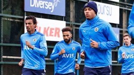 Fenerbahçe’de Tisserand takımla çalıştı