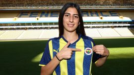 Fenerbahçe’den kadın futbol takımına takviye