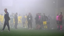 İstanbulspor – Menemenspor maçına sis engeli