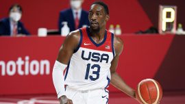NBA’de Heat forması giyen Adebayo en az bir ay yok