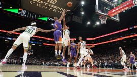 NBA’de Phoenix Sun’ın galibiyet serisi devam etti