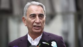 Adnan Polat’tan Burak Elmas’a destek