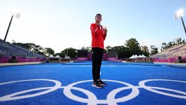 Olimpiyat halkaları şampiyon Mete Gazoz’un yüzük parmağında