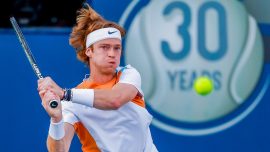 Rus tenisçi Rublev Dubai Açık’ta şampiyon oldu