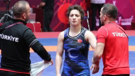 Milli güreşçi Yağmur Çakmak Yasemin Adar Yiğit’in izinde