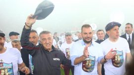 Ahmet Ağaoğlu’ndan taraftarlara teşekkür