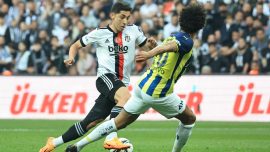 Beşiktaş’ta Emirhan İlkhan derbide beğeni topladı