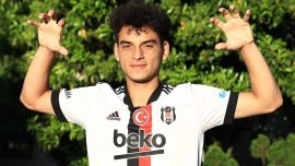 Beşikta’tan Aytuğ Batur Kömeç’e profesyonel sözleşme