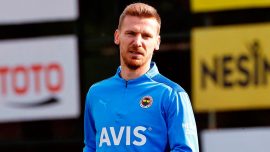 Fenerbahçe Serdar Aziz’in sözleşmesini uzattı
