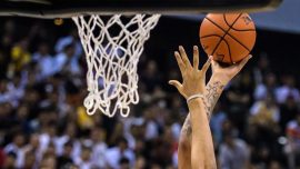 Mavericks NBA Batı Konferansı finalini 5. maça taşıdı