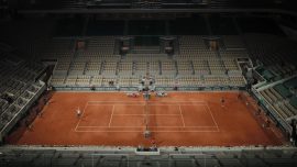 Nadal ile Djokovic, Fransa Açık’ta ikinci tura yükseldi