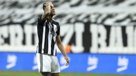 PFDK’den Beşiktaşlı futbolcu Josef de Souza’ya 2 maç ceza