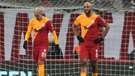 Ryan Babel ve Sofianne Feghouli İstanbul’dan ayrılmak istemiyor