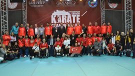 Milli karateciler Bulgaristan’da 19 madalya kazandı