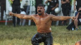Antalya Kırkpınar’da başpehlivanlığa ambargo koydu
