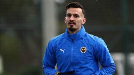 Fenerbahçe, Berisha’yı Augsburg’a kiraladı
