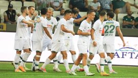 Konyaspor istikrarlı oyunla “yıldızlar” çıkarmak istiyor