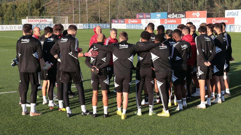 Beşiktaş’ın kamp ve hazırlık maçı programı belli oldu