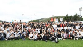 Beşiktaş Futbol Takımı 23 Nisan’da çocuklarla bir araya geldi