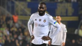 Beşiktaş’ta Masuaku belirsizliği sürüyor