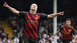 Manchester City üst üste 3’üncü şampiyonluğuna koşuyor