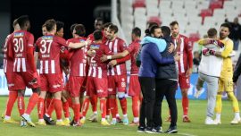 Sivasspor galibiyet hasretine son verdi