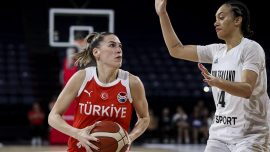 Milli basketbolcu Sevgi Uzun Avrupa Şampiyonası’ndan umutlu