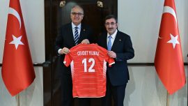 Cumhurbaşkanı Yardımcısı Cevdet Yılmaz TVF Başkanı Üstündağ’ı kabul etti