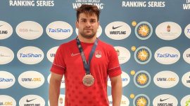 Milli güreşçi Osman Göçen’den bronz madalya