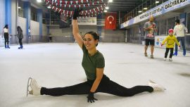 Selin Eren’in hedefi artistik buz pateninde dünya şampiyonluğu