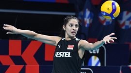 Milli voleybolcu Derya Cebecioğlu Japonya’ya transfer oldu