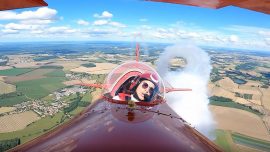 Türk kadın akrobasi pilotu yurt dışı uçuş gösterilerini artırmayı hedefliyor
