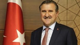 Gençlik ve Spor Bakanı Bak’tan Şahika Ercümen’e tebrik mesajı