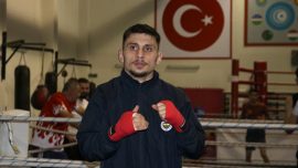 Milli boksör Bilge Kağan yumruklarını Avrupa şampiyonluğu için sallayacak